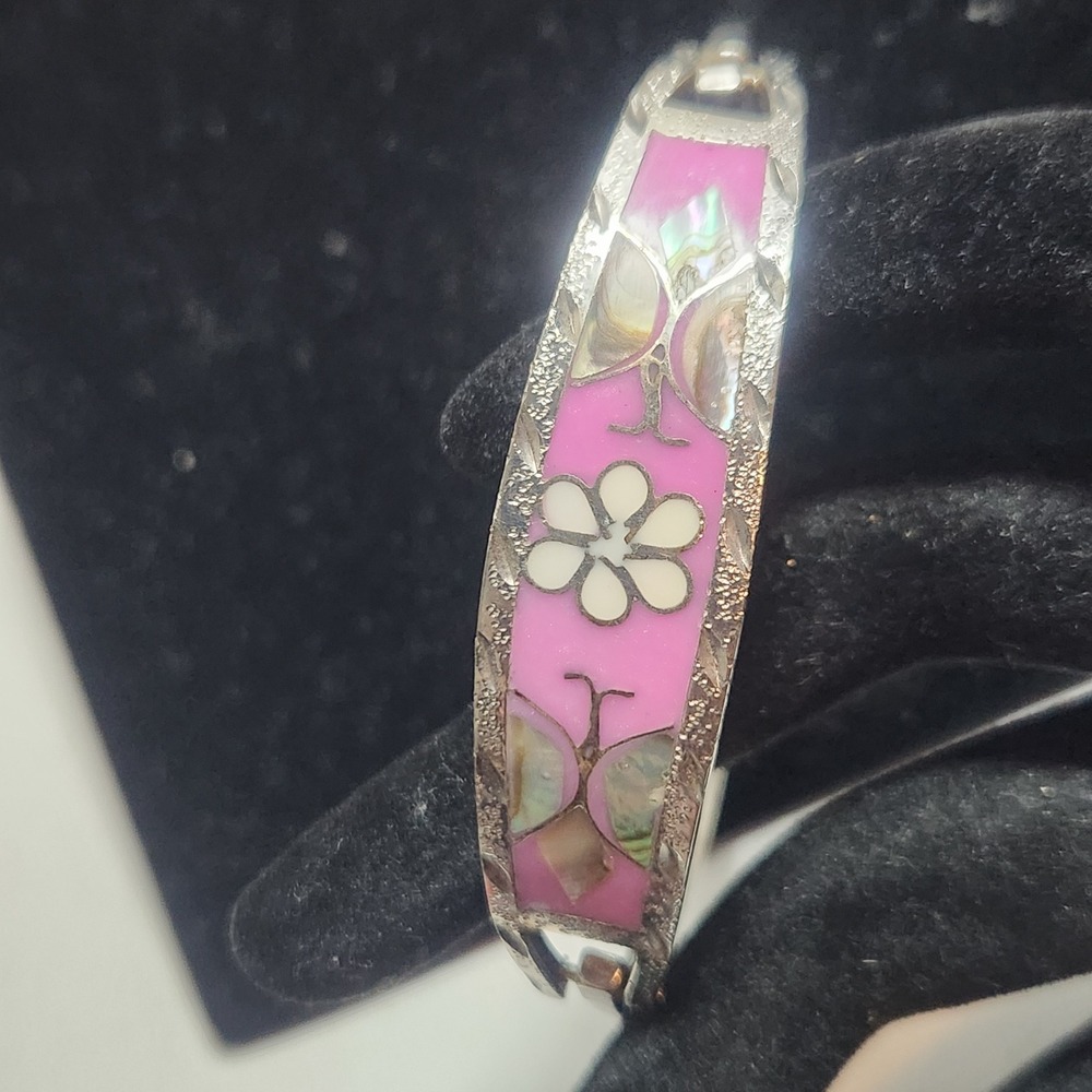 Vintage‎ Pink Enamel Butterfly Abalone Shell Hinged Bangle Bracelet Silver Tone